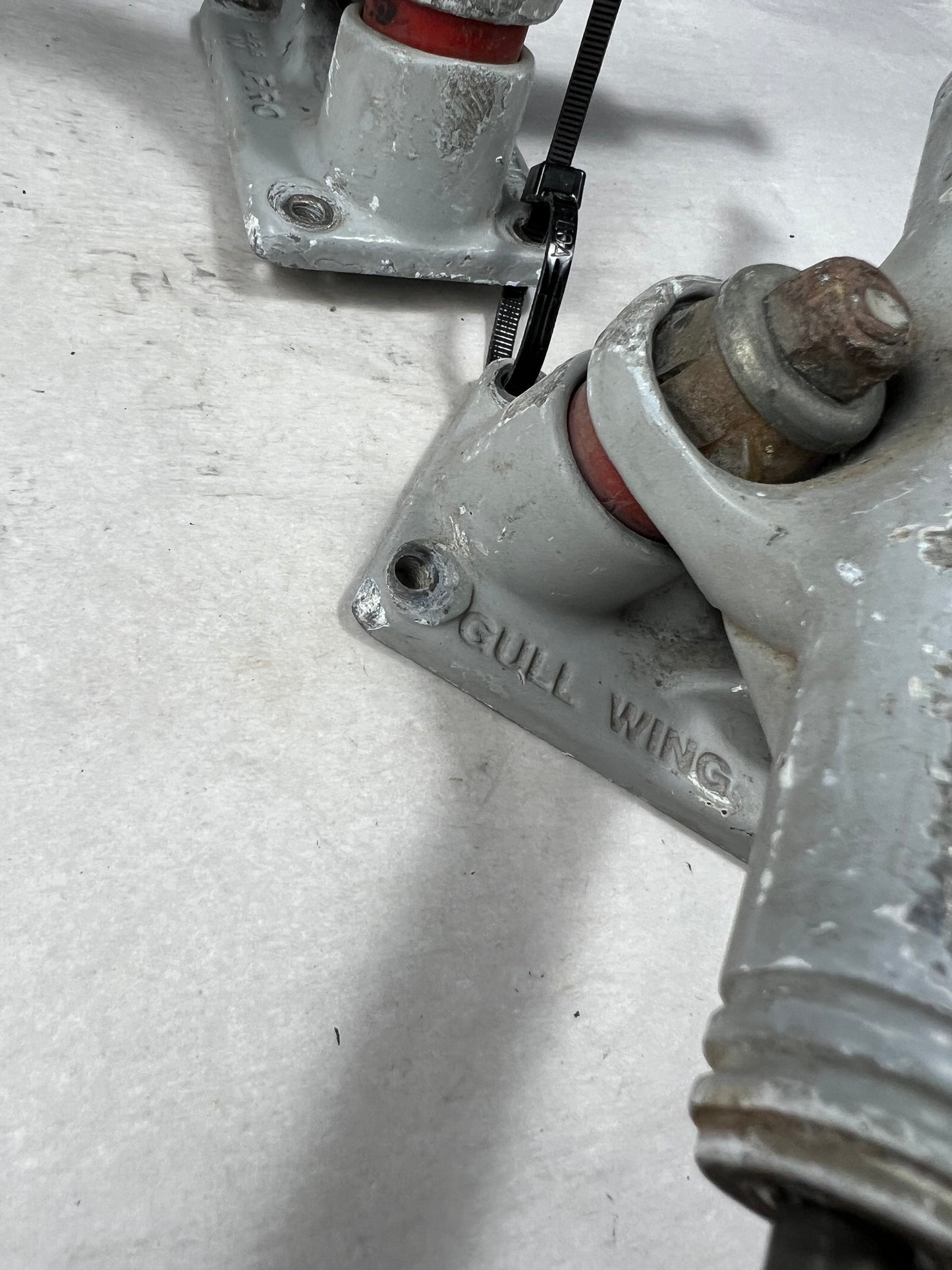 Gullwing Pro Trucks NOT REISSUE