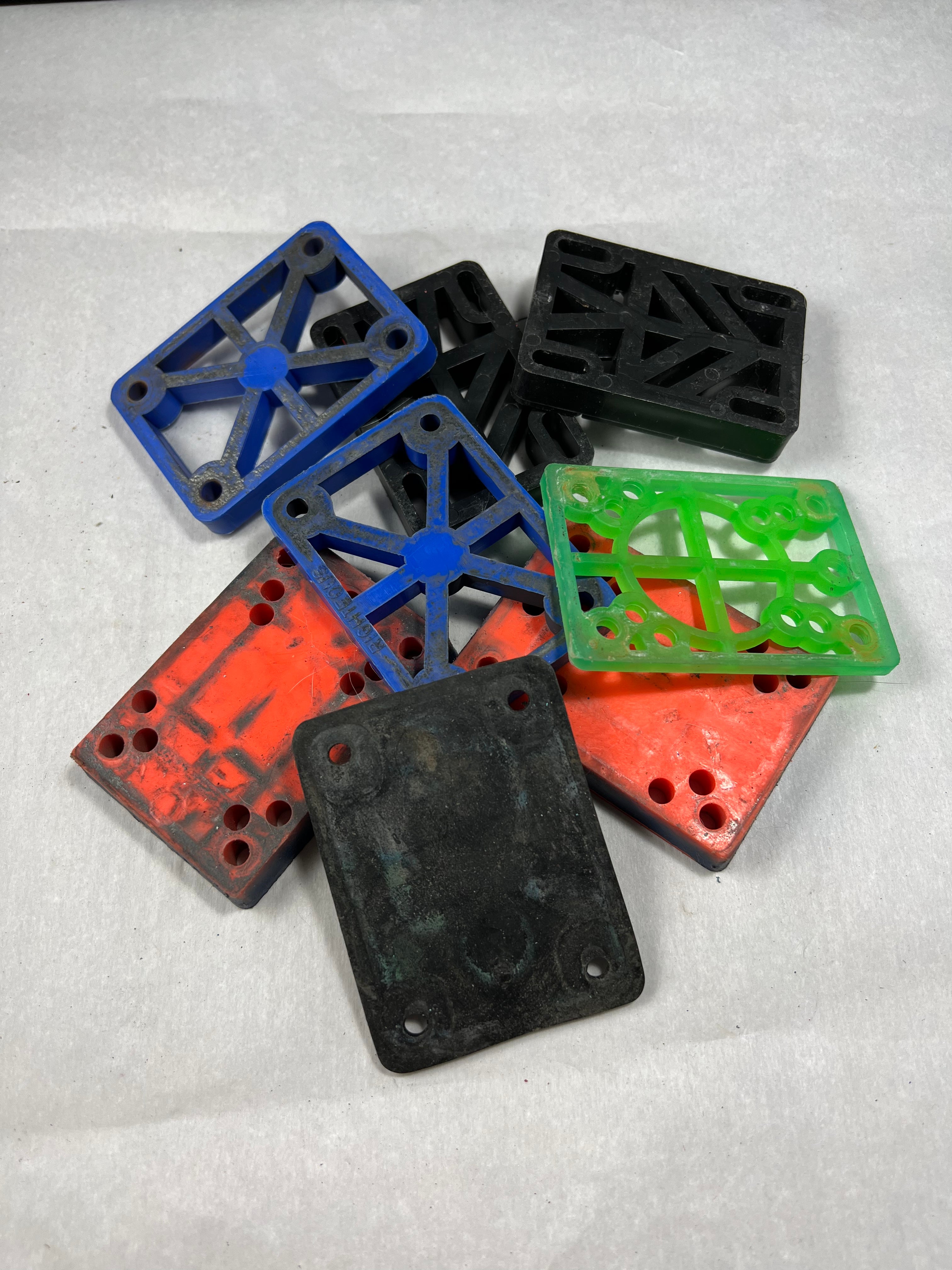 Platform Riser Skate Assorted Riser Sets OG – Al's Vintage Skate Goods